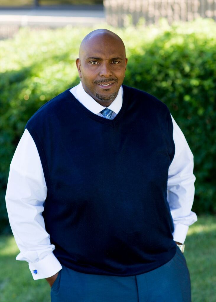 Shawn Moore — Author, Speaker, Pastor